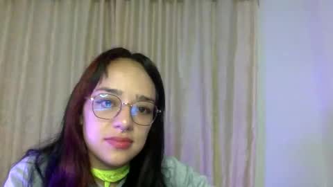 bella_and_koko online show from 03.25.26