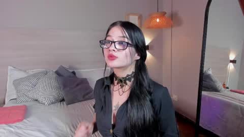 Snapshot of bella_corbin chatting on 05.15.26 Bella Corbin online show from 05.15.26