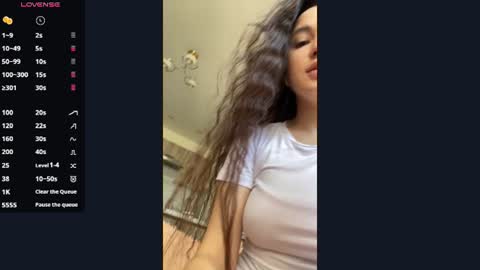 Snapshot of bella_gasp chatting on 07.08.26 Jane online show from 07.08.26