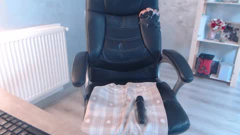      online show from 01.17.25