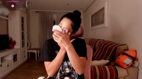 bella_pocahontas3 online show from 11.10.25