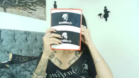 Snapshot of bella_poisonous chatting on 06.18.26 Bella online show from 06.18.26
