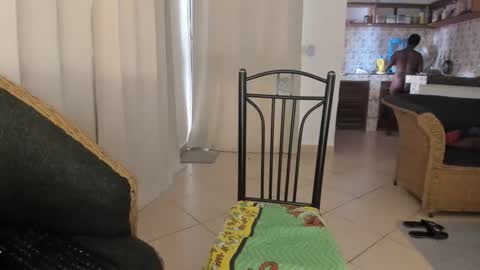 Snapshot of bella_thequeen chatting on 03.03.25 Bella sweetpea online show from 03.03.25