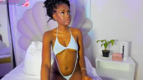 Bella Dajud online show from 01.14.26