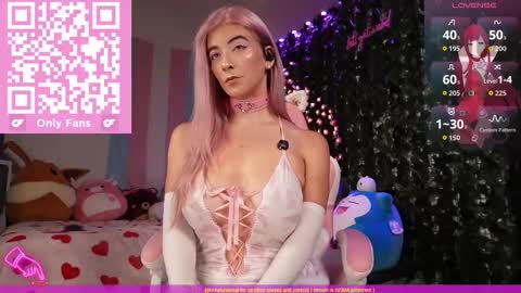 Bellalunabear trans   JadePlant Cis online show from 09.18.25