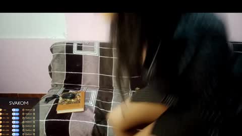 Snapshot of bellah_rose_squirt chatting on 11.15.25 Bella online show from 11.15.25