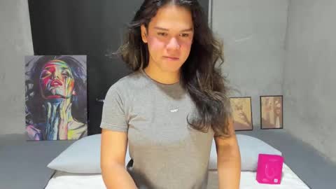 BellaLovesHerFellas online show from 01.31.26