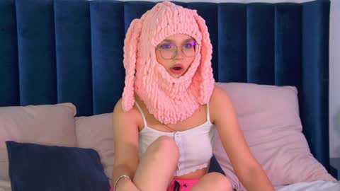 BellaMarebelle online show from 01.18.26