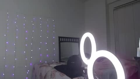 Bella Monroe online show from 01.09.25