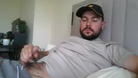 Snapshot of bellandballs chatting on 07.17.26 bellandballs online show from 07.17.26