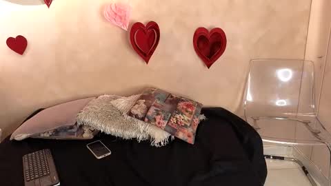 bellarooux online show from 03.03.26