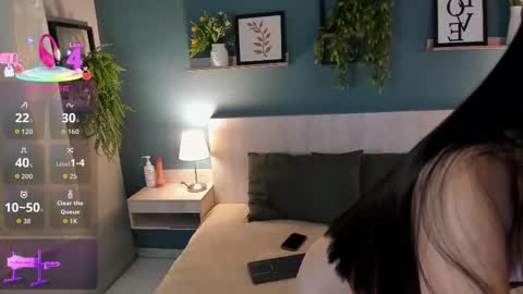 BELLA online show from 12.15.25