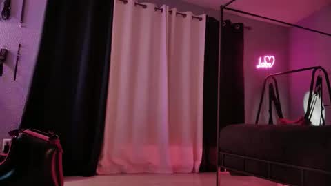 Bellaskeykeeper online show from 02.24.26