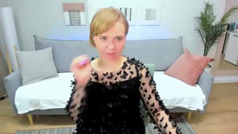 Snapshot of bellasmittssy chatting on 04.13.26 bellasmittssy online show from 04.13.26