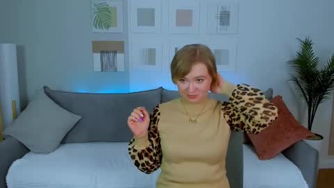 Snapshot of bellasmittssy chatting on 04.15.26 bellasmittssy online show from 04.15.26