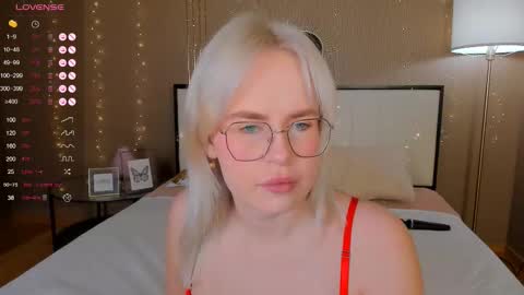 Bella online show from 10.20.25