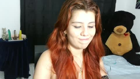 Snapshot of bellatrix_colen chatting on 12.21.24 Aleja online show from 12.21.24