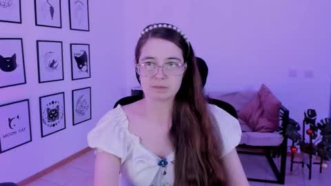 Snapshot of bellatrixllestrange chatting on 12.26.24 Bella. Ntmu online show from 12.26.24