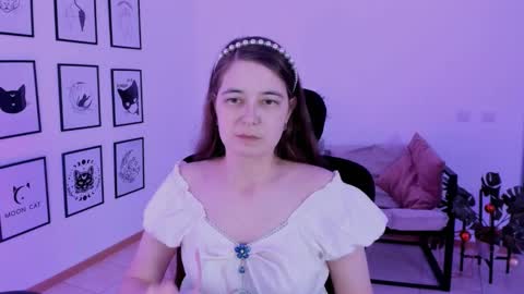 Snapshot of bellatrixllestrange chatting on 12.26.24 Bella. Ntmu online show from 12.26.24