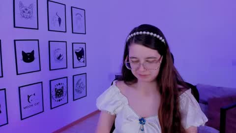 Snapshot of bellatrixllestrange chatting on 12.28.24 Bella. Ntmu online show from 12.28.24