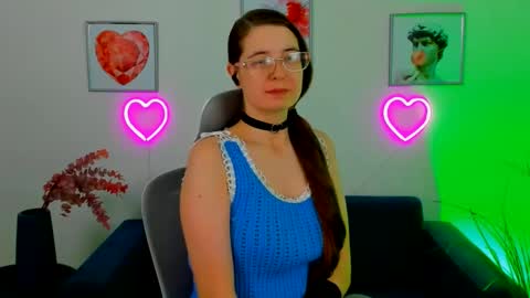 Snapshot of bellatrixllestrange chatting on 01.17.25 Bella. Ntmu online show from 01.17.25