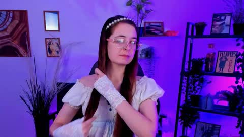 Snapshot of bellatrixllestrange chatting on 01.22.25 Bella. Ntmu online show from 01.22.25