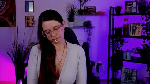 Snapshot of bellatrixllestrange chatting on 01.24.25 Bella. Ntmu online show from 01.24.25