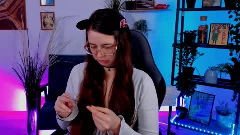 Snapshot of bellatrixllestrange chatting on 01.27.25 Bella. Ntmu online show from 01.27.25