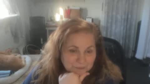 Snapshot of bellavoca chatting on 12.14.24 Bellavoca online show from 12.14.24