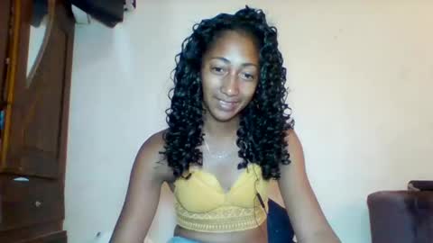 Snapshot of belle_annah chatting on 05.07.26 belle_annah online show from 05.07.26