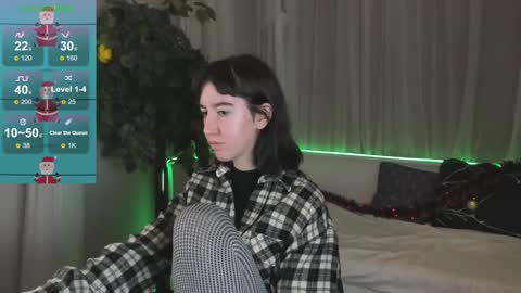 Snapshot of belle_via chatting on 12.24.24 Bella online show from 12.24.24