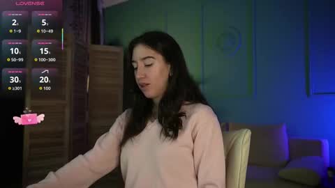 Snapshot of belle_via chatting on 11.16.25 Bella online show from 11.16.25