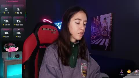 Snapshot of belle_via chatting on 11.23.25 Bella online show from 11.23.25