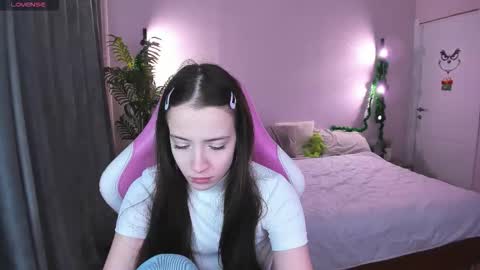 Belle online show from 12.18.25