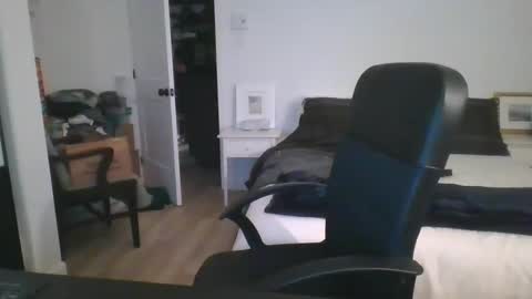 Snapshot of bellequeue19758 chatting on 10.25.25 bellequeue19758 online show from 10.25.25