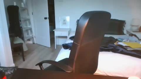 Snapshot of bellequeue19758 chatting on 02.01.26 bellequeue19758 online show from 02.01.26