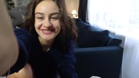 BelleWild online show from 10.03.25