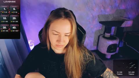 Snapshot of bellezza_ chatting on 12.09.24 Your Annabelle Wolf online show from 12.09.24