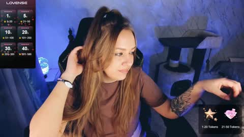 Snapshot of bellezza_ chatting on 01.07.25 Your Annabelle Wolf online show from 01.07.25