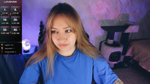 Snapshot of bellezza_ chatting on 01.11.25 Your Annabelle Wolf online show from 01.11.25