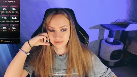 Snapshot of bellezza_ chatting on 01.18.25 Your Annabelle Wolf online show from 01.18.25