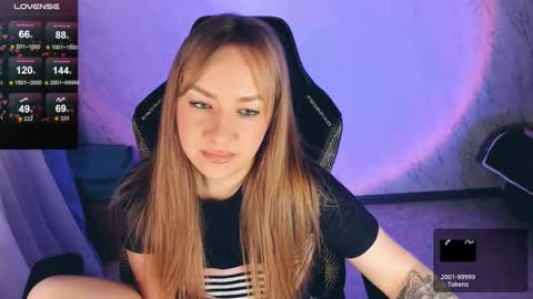 Snapshot of bellezza_ chatting on 02.11.25 Your Annabelle Wolf online show from 02.11.25