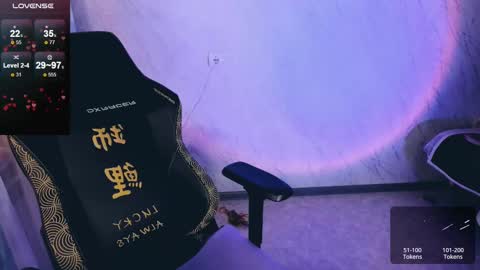 Snapshot of bellezza_ chatting on 02.15.25 Your Annabelle Wolf online show from 02.15.25