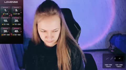 Snapshot of bellezza_ chatting on 03.02.25 Your Annabelle Wolf online show from 03.02.25