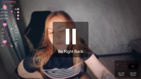 Snapshot of bellezza_ chatting on 09.19.25 Your Annabelle Wolf online show from 09.19.25