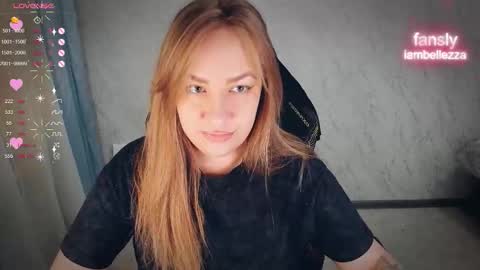 Snapshot of bellezza_ chatting on 12.03.25 Your Annabelle Wolf online show from 12.03.25