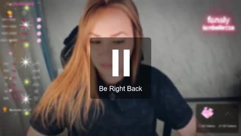 Snapshot of bellezza_ chatting on 12.05.25 Your Annabelle Wolf online show from 12.05.25