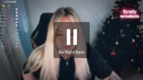 Snapshot of bellezza_ chatting on 01.08.26 Your Annabelle Wolf online show from 01.08.26