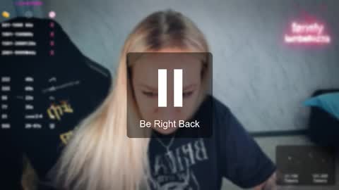 Snapshot of bellezza_ chatting on 02.28.26 Your Annabelle Wolf online show from 02.28.26