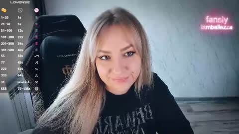 Your Annabelle Wolf  online show from 07.03.26